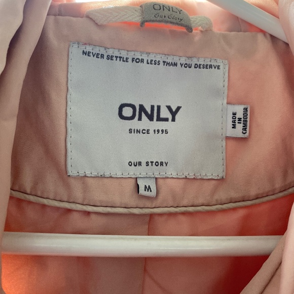 Pink spring jacket - Picture 2 of 2